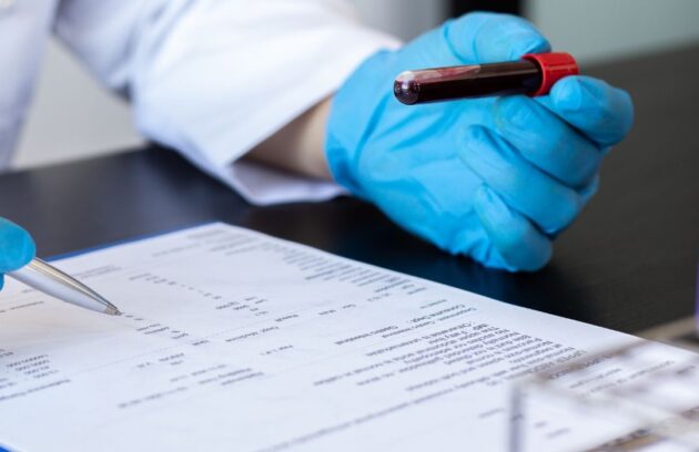 آزمایشگاه ژنتیک نرگسَ